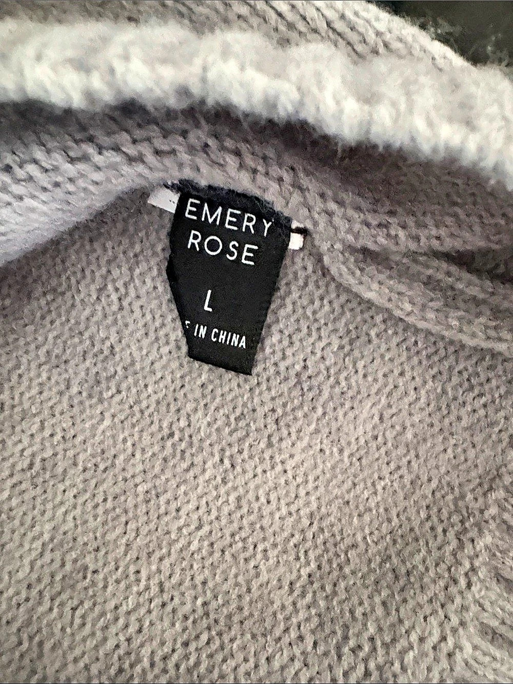 EMERY ROSE Gray Button Front Cardigan Large Like New - Picture 2 of 2
